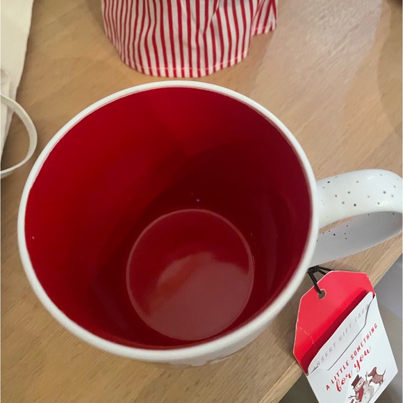 Dachshund Valentine Mug Winter theme  NWT Perfect Valentine gift etc - Picture 4 of 15